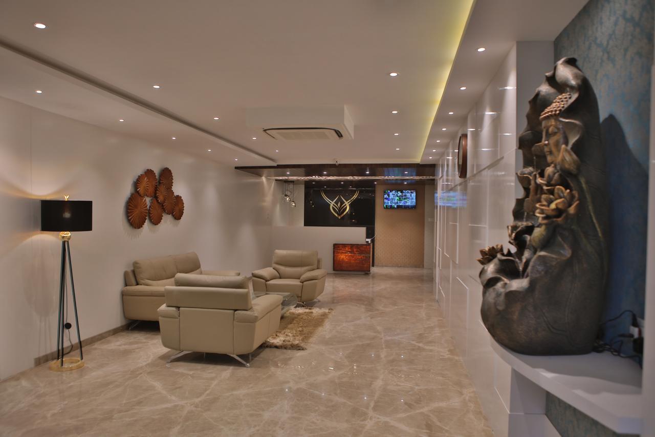 Hotel K P Pride Jalgaon Ngoại thất bức ảnh